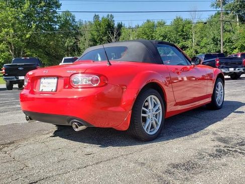 Used 2011 MAZDA MX-5 Miata Sport w/ Convenience Pkg RWD image 7