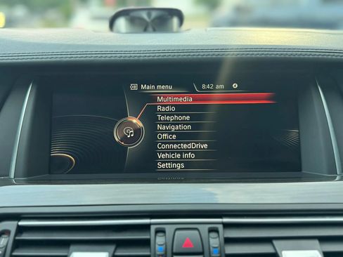 Used 2015 BMW M5 RWD image 37