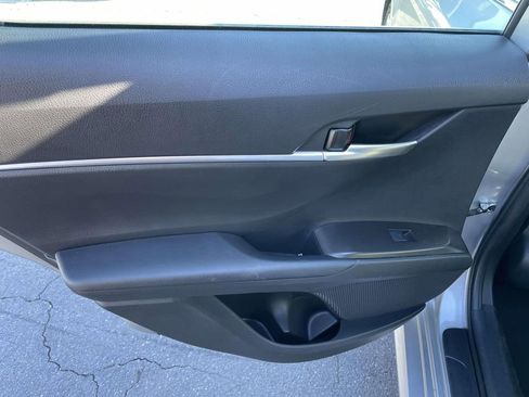 Used 2023 Toyota Camry LE image 22