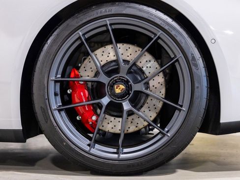 Used 2026 Porsche 911 Carrera 4 GTS image 18