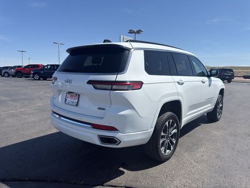 Used 2024 Jeep Grand Cherokee L Overland AWD/4WD image 5