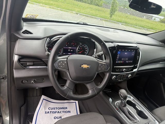 Used 2023 Chevrolet Traverse LT w/ LPO, Floor Liner Package AWD/4WD image 10