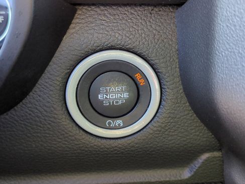 Used 2025 RAM 1500 Laramie w/ Sport Appearance Package image 21