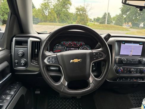 Used 2017 Chevrolet Silverado 1500 LT w/ Midnight Edition AWD/4WD image 26