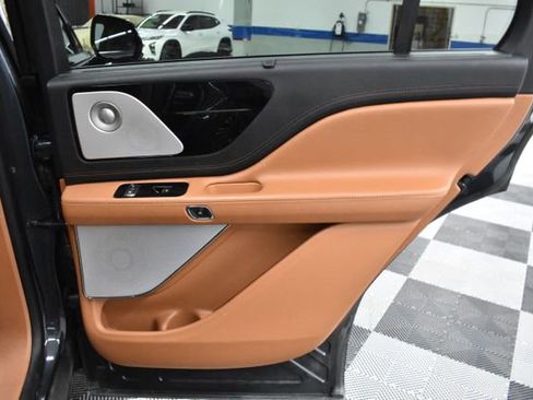 Used 2022 Lincoln Aviator Black Label image 30
