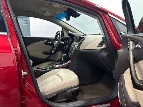 Used 2016 Buick Verano w/ Comfort Package FWD image 8