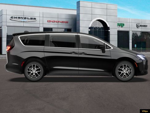 New 2027 Chrysler Pacifica Select FWD image 9