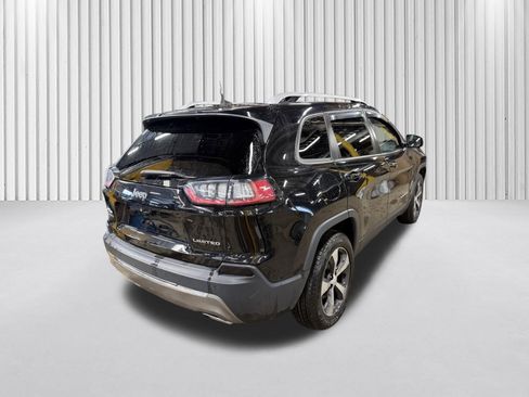 Used 2019 Jeep Cherokee Limited AWD/4WD image 5