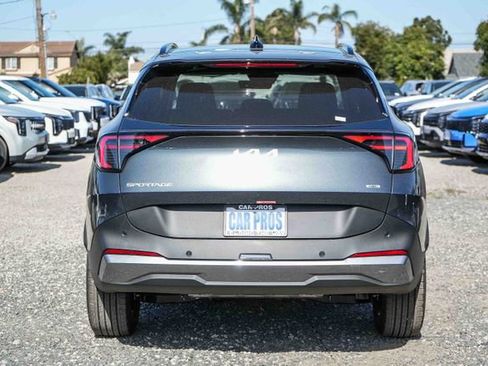 New 2026 Kia Sportage EX AWD/4WD image 8