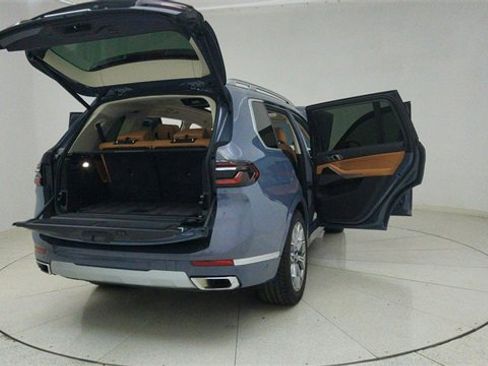 Used 2026 BMW X7 xDrive40i image 78