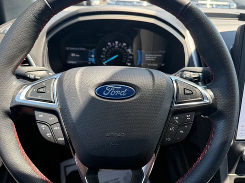 Used 2024 Ford Edge ST-Line AWD/4WD image 28