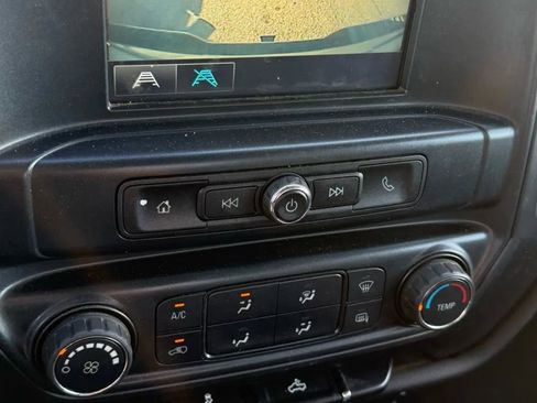 Used 2019 Chevrolet Silverado 2500 W/T w/ WT Convenience Package image 14