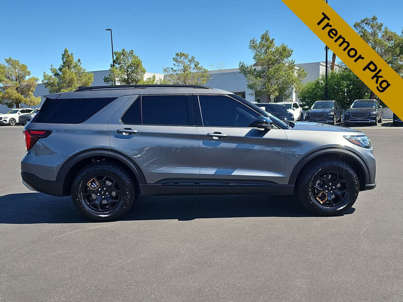 Used 2026 Ford Explorer Tremor w/ Tremor Convenience Package AWD/4WD image 17