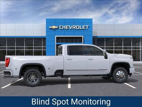 New 2026 Chevrolet Silverado 3500 High Country w/ Technology Package image 5