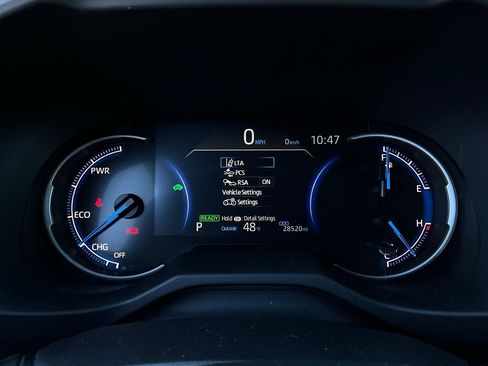 Used 2025 Toyota RAV4 LE image 34