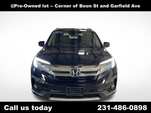 Used 2021 Honda Pilot Touring image 8