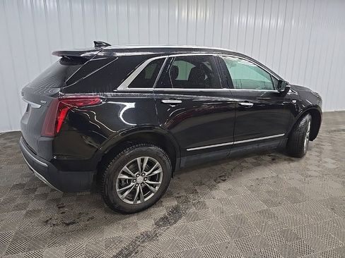 Used 2021 Cadillac XT5 Premium Luxury image 3