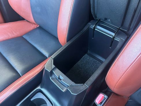 Used 2013 Toyota RAV4 Limited image 28