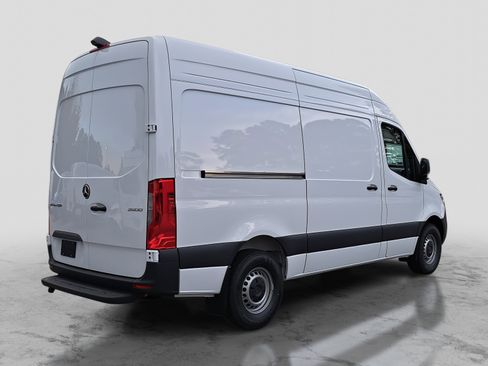 New 2026 Mercedes-Benz Sprinter 144 Cargo image 5