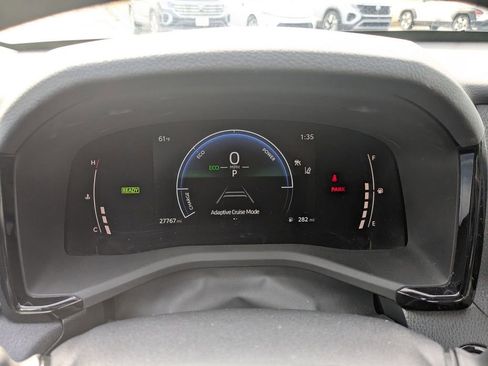 Used 2025 Toyota Camry LE image 13