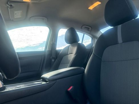 Certified 2025 Nissan Sentra SV FWD image 38