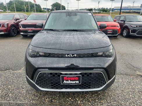 New 2025 Kia Soul LX w/ LX Technology Package image 2