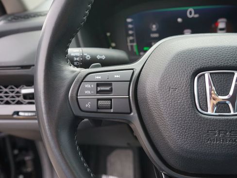 Used 2023 Honda Accord EX-L image 29