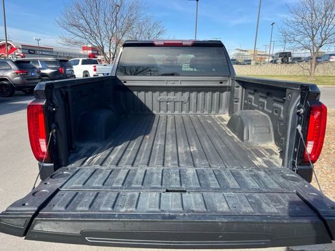 Used 2022 GMC Sierra 1500 AT4 AWD/4WD image 27