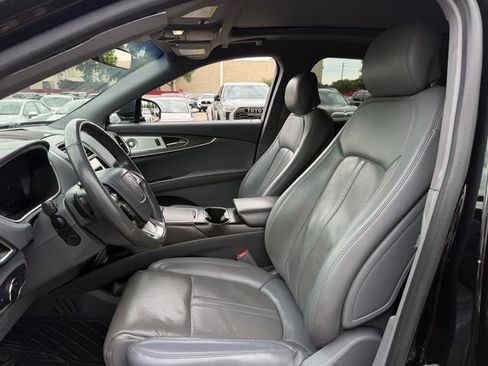 Used 2019 Lincoln Nautilus Reserve w/ Ultimate Package AWD/4WD image 25