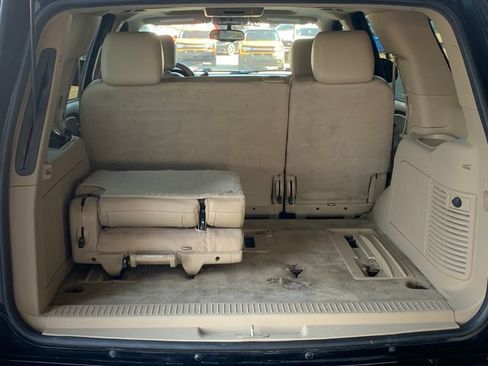 Used 2013 Chevrolet Tahoe LT w/ Luxury Package RWD image 11