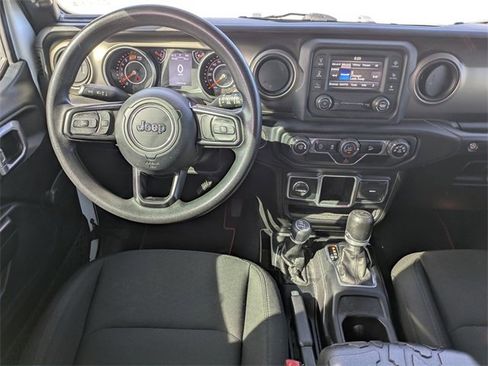 Used 2018 Jeep Wrangler Unlimited Sport image 24
