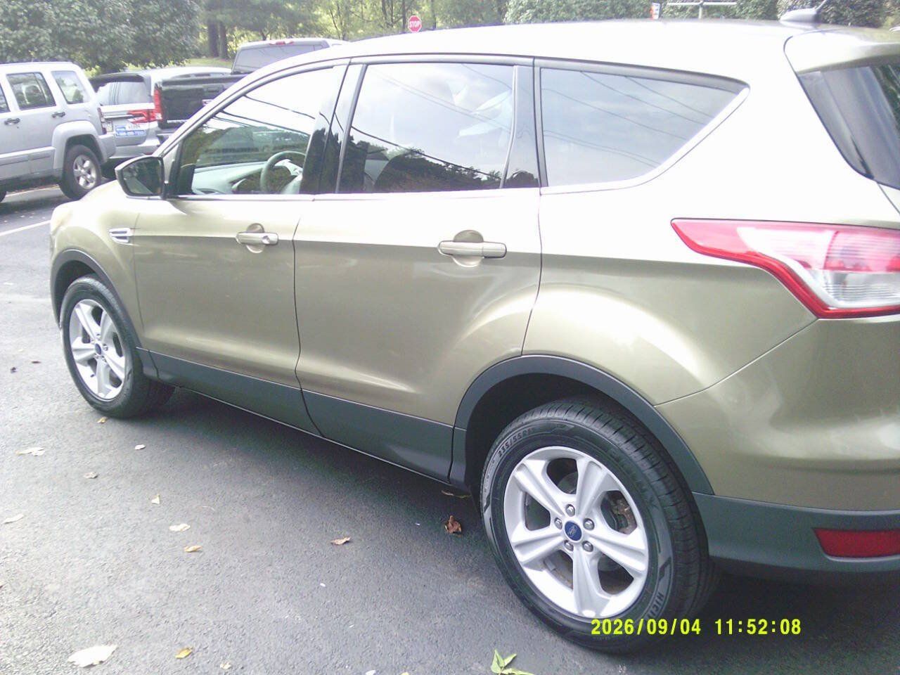 Used 2013 Ford Escape SE AWD/4WD image 6