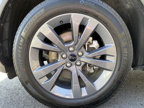 Used 2023 Ford Explorer XLT w/ Equipment Group 202A image 43