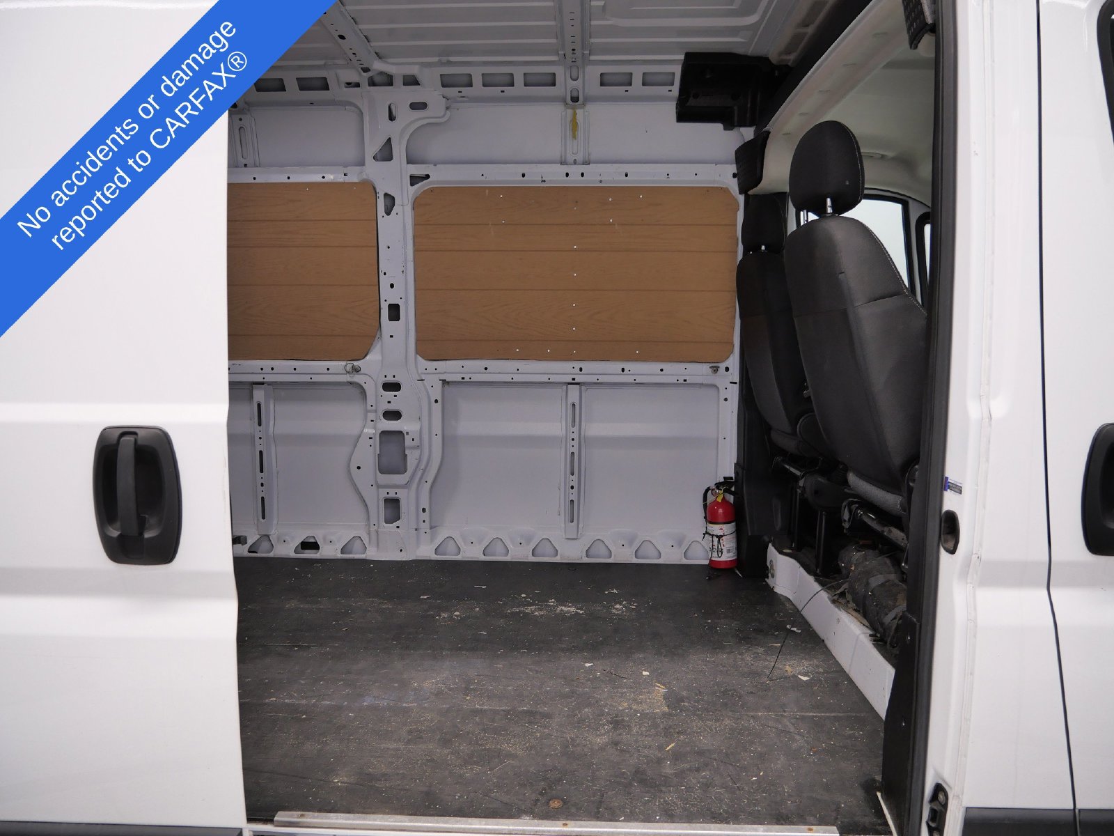 Used 2023 RAM ProMaster 2500 FWD image 12