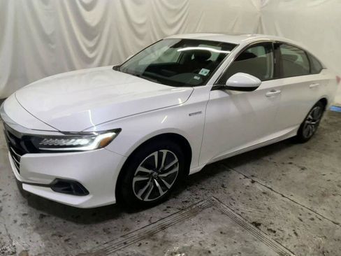 Certified 2021 Honda Accord EX image 4