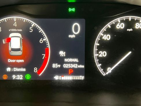 Used 2025 Honda CR-V EX-L image 15