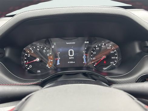 Used 2025 Jeep Compass Trailhawk AWD/4WD image 24