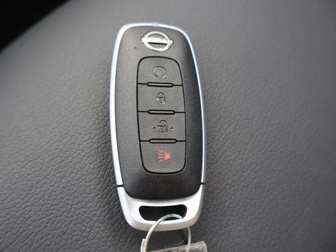 Used 2023 Nissan Kicks SR w/ SR Premium Package image 26