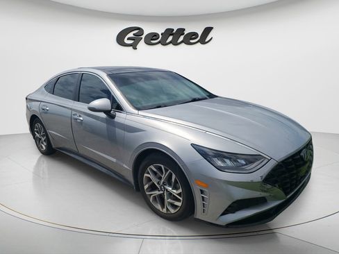Used 2023 Hyundai Sonata SEL w/ Convenience Package FWD image 2