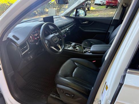 Used 2019 Audi Q7 3.0T Premium Plus w/ Premium Plus Package AWD/4WD image 8