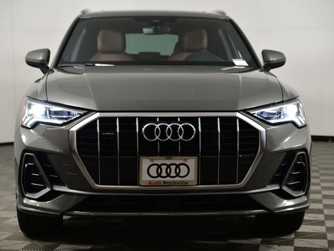 Certified 2023 Audi Q3 2.0T Premium w/ Convenience Package image 6