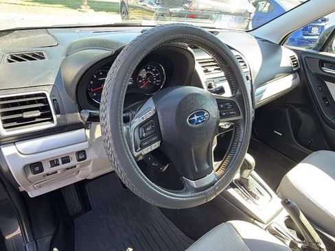 Used 2016 Subaru Forester 2.5i Touring w/ Eyesight & Navigation System AWD/4WD image 31