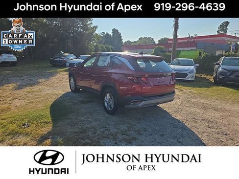 Certified 2025 Hyundai Tucson SE FWD image 13