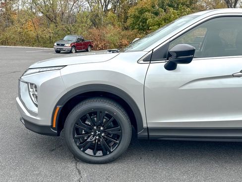 New 2026 Mitsubishi Eclipse Cross LE image 9