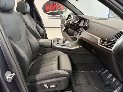 Used 2019 BMW X5 xDrive40i w/ Convenience Package AWD/4WD image 55