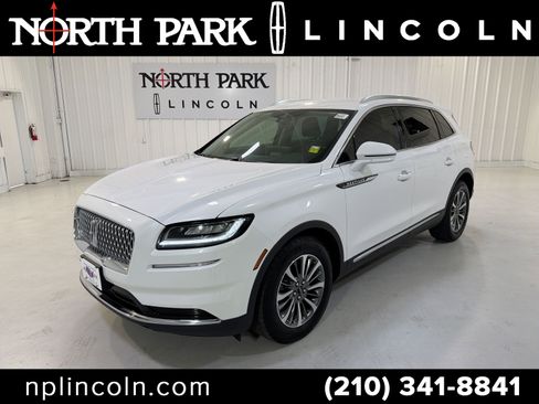Used 2023 Lincoln Nautilus AWD w/ Premium Package image 1