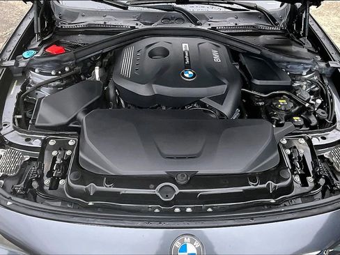 Used 2018 BMW 330i Gran Turismo xDrive image 10