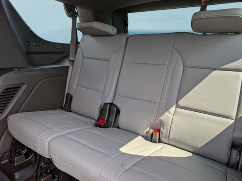 Used 2025 GMC Yukon Elevation w/ Technology Package image 14