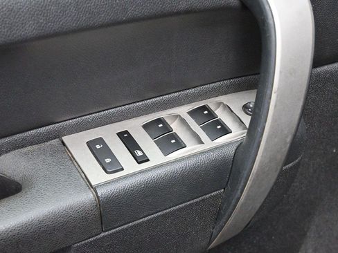 Used 2011 Chevrolet Silverado 1500 LT w/ All-Star Edition AWD/4WD image 10