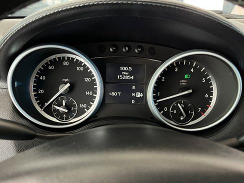 Used 2012 Mercedes-Benz GL 450 4MATIC image 24